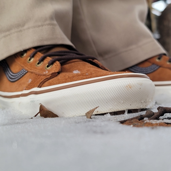 Meet your Posher, Shaun - Picture 2 of 2